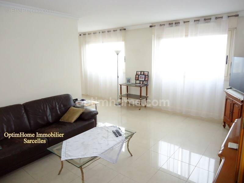 Appartement à SARCELLES