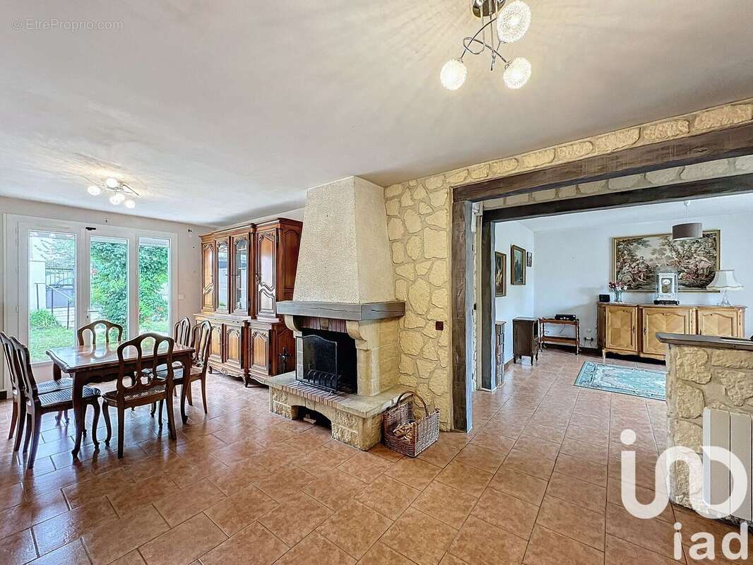 Photo 3 - Maison à SAINT-OUEN-L&#039;AUMONE