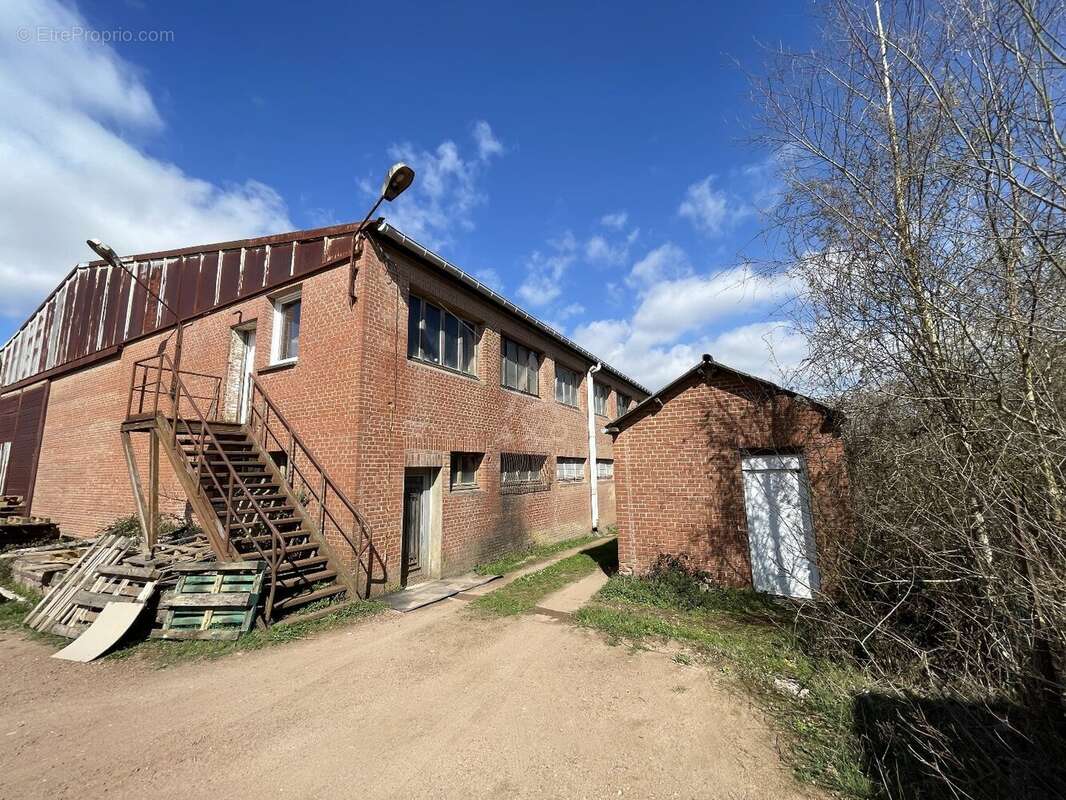 Commerce à BRUAY-LA-BUISSIERE