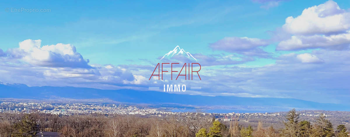 Terrain à COLLONGES-SOUS-SALEVE