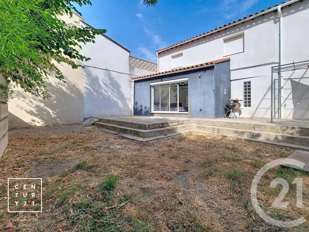 Maison 93 m² à Millas  - photo 3