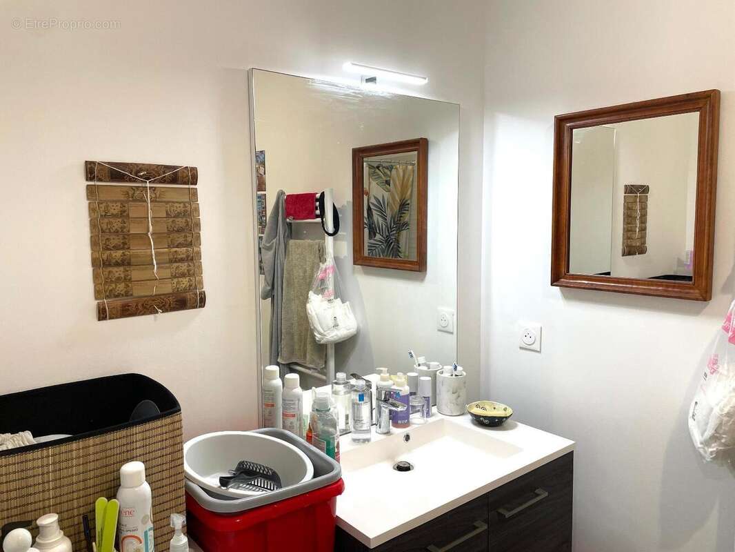 Appartement 37 m² à Decines-Charpieu  - photo 5