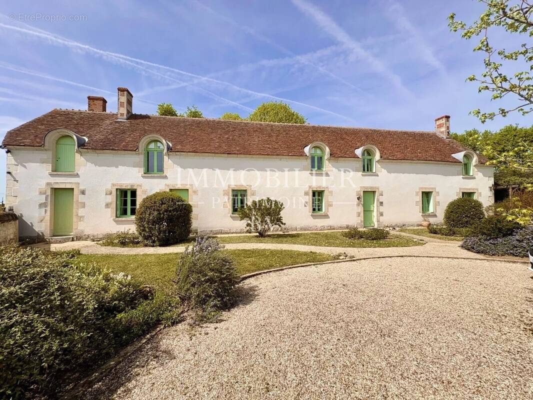 Maison à VILLENTROIS