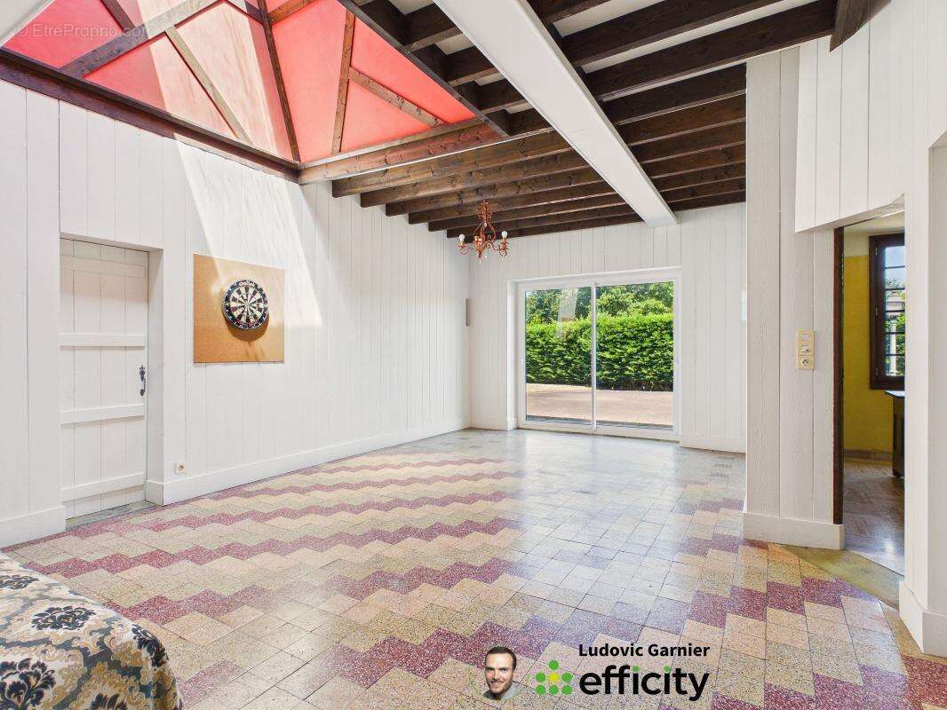 Maison 235 m² à Moulines  - photo 14