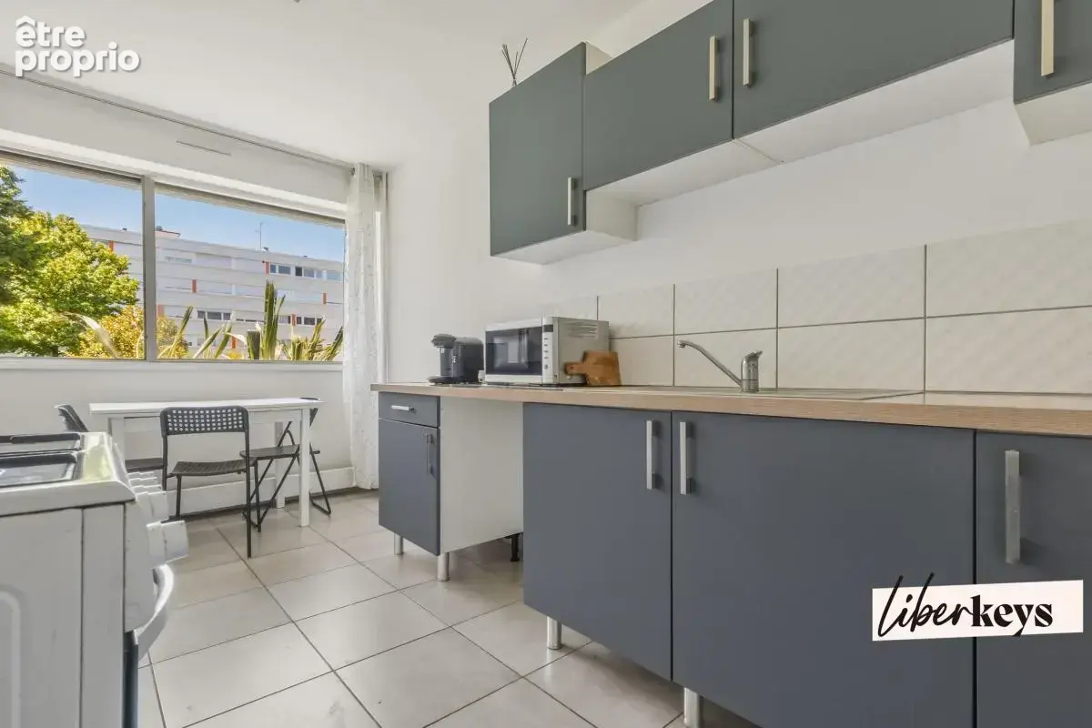 Appartement T4 avec balcon et parking  Bellevue - photo 3