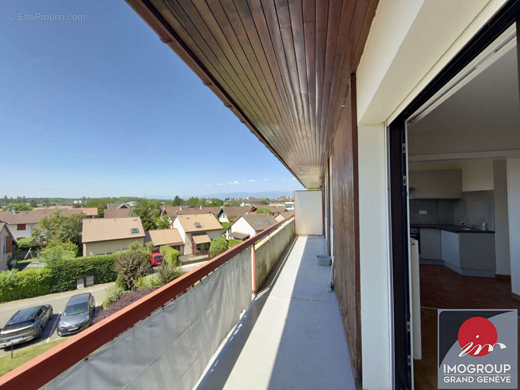 Appartement à DOUVAINE