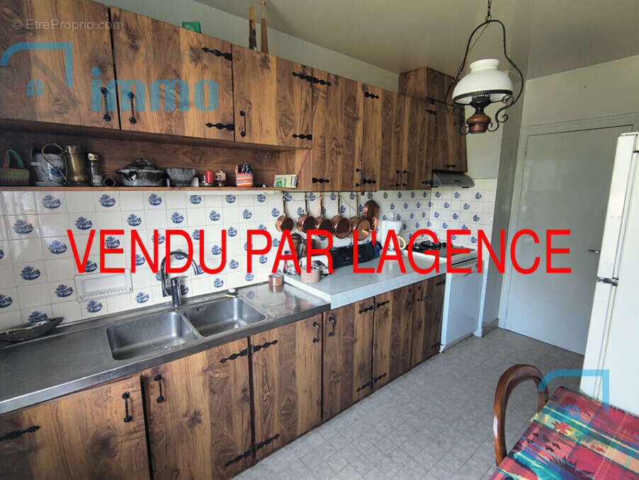 Maison à MEHUN-SUR-YEVRE