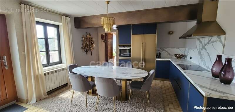 Maison à SALINS-LES-BAINS