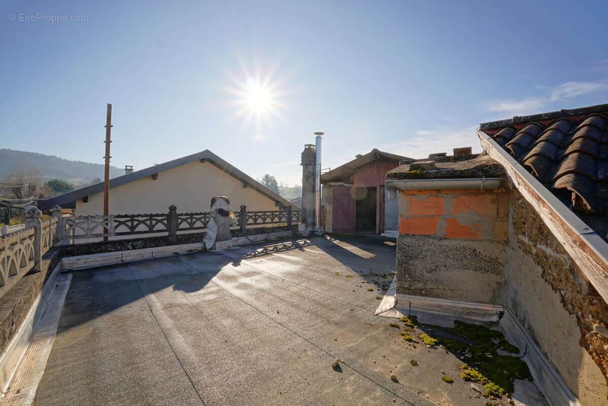 Maison à BOURGOIN-JALLIEU