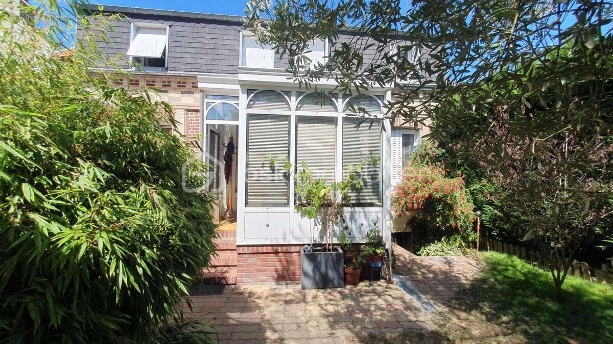 Sainte cecile / charmante maison / jardin / garage - photo 2