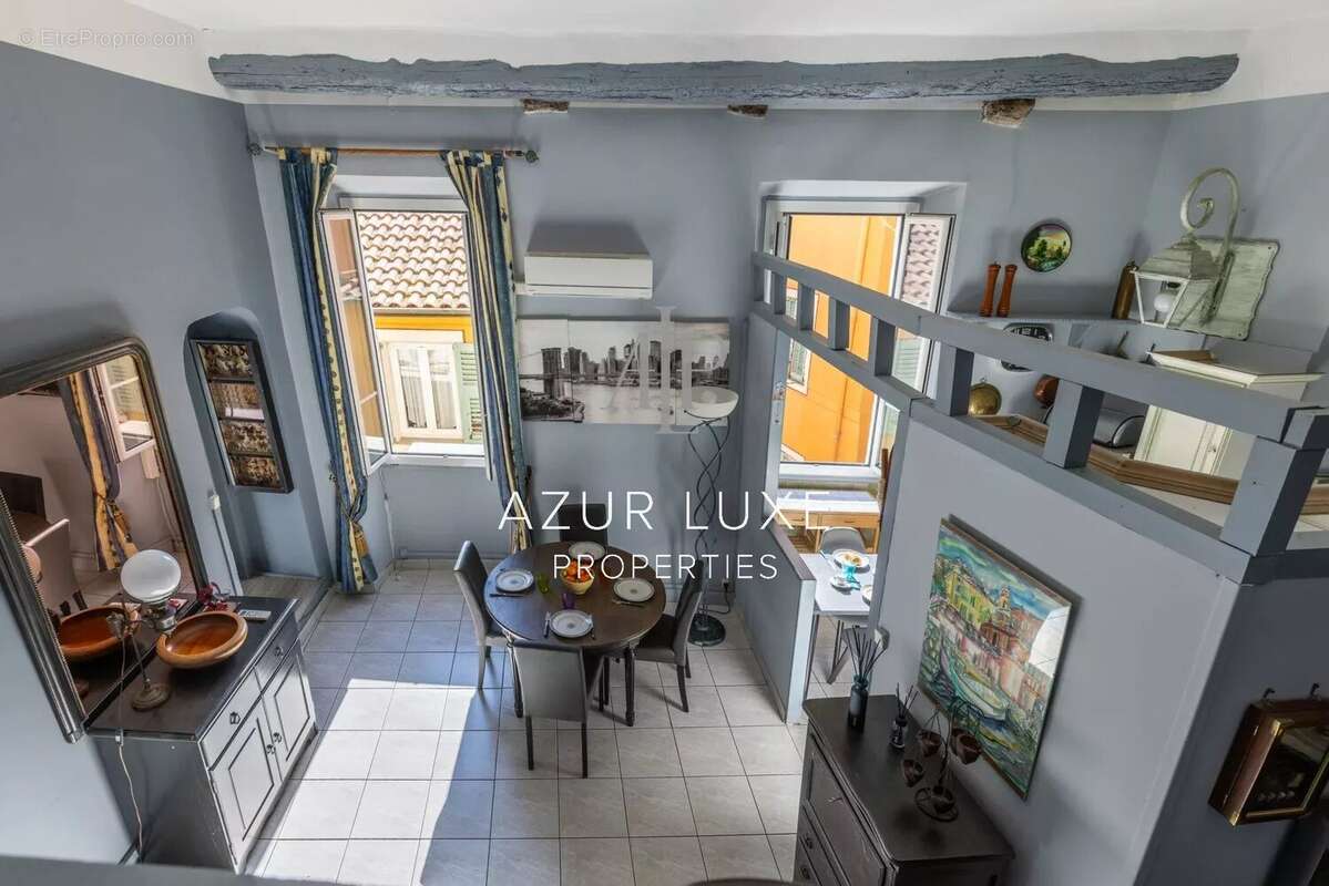Appartement à VILLEFRANCHE-SUR-MER