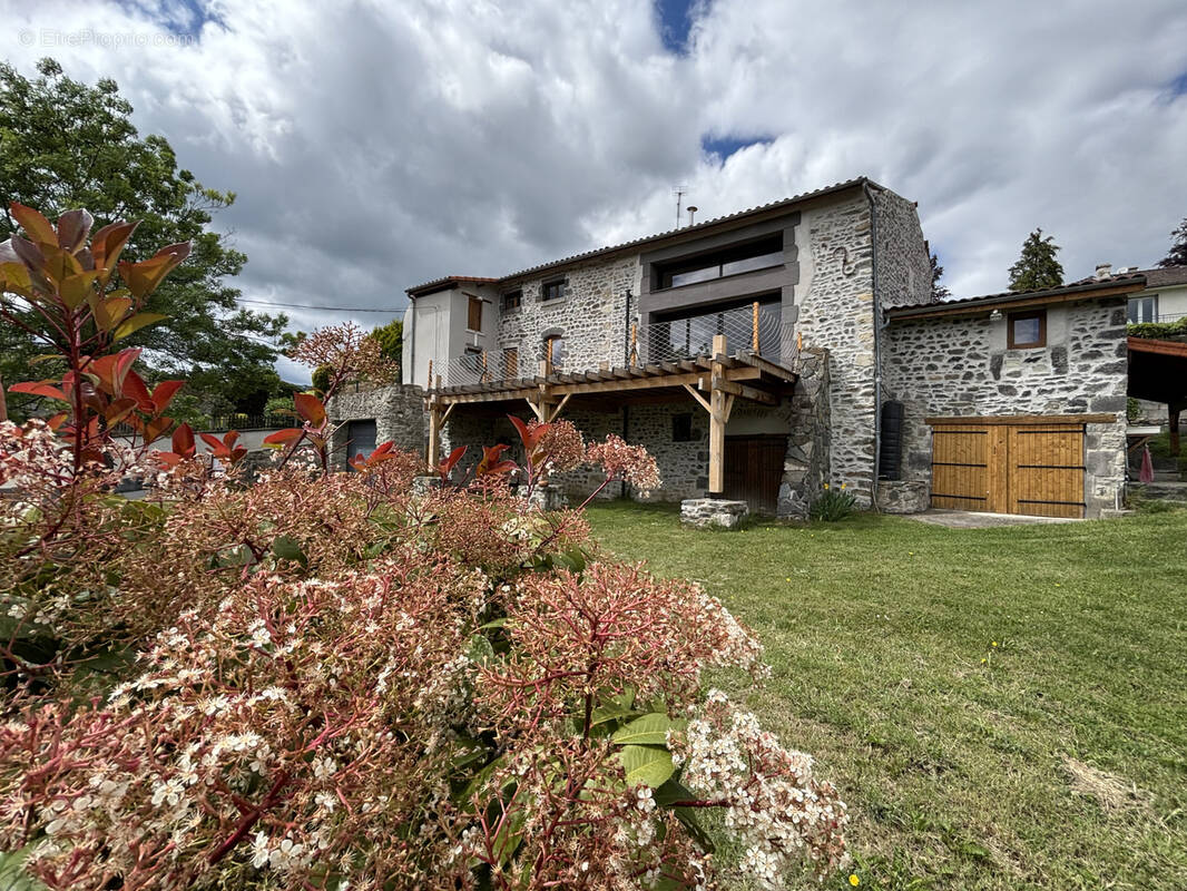 Maison à ROMAGNAT
