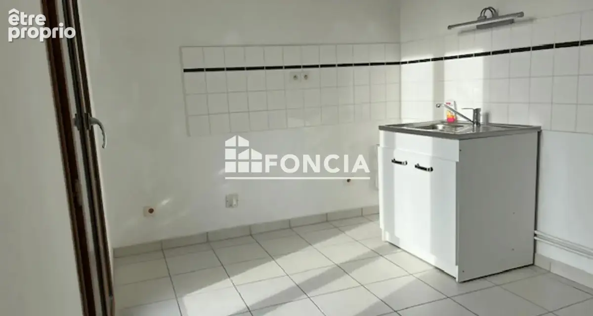 Appartement type 3 en duplex avec balcon et parking privatif en sous-sol - photo 4