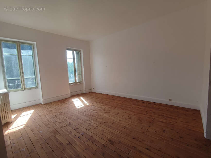 Appartement à CUSSET