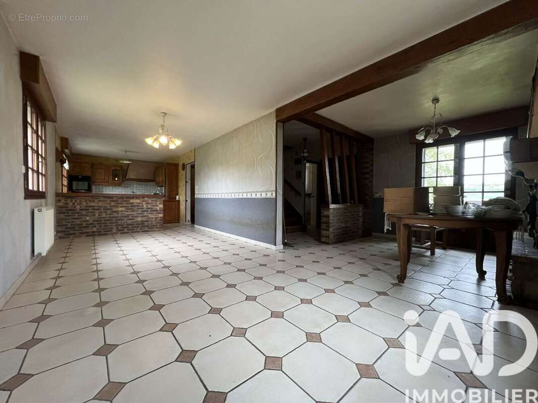 Maison 124 m² à Nesle-Normandeuse  - photo 4