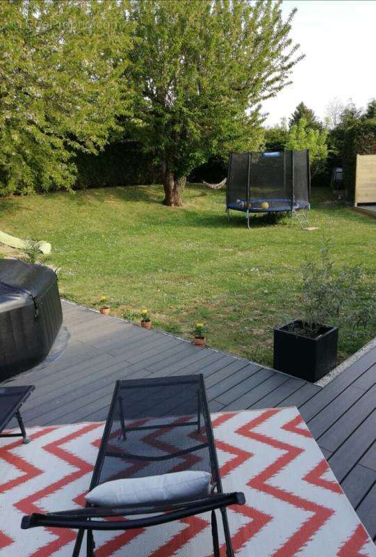Appartement à BORMES-LES-MIMOSAS