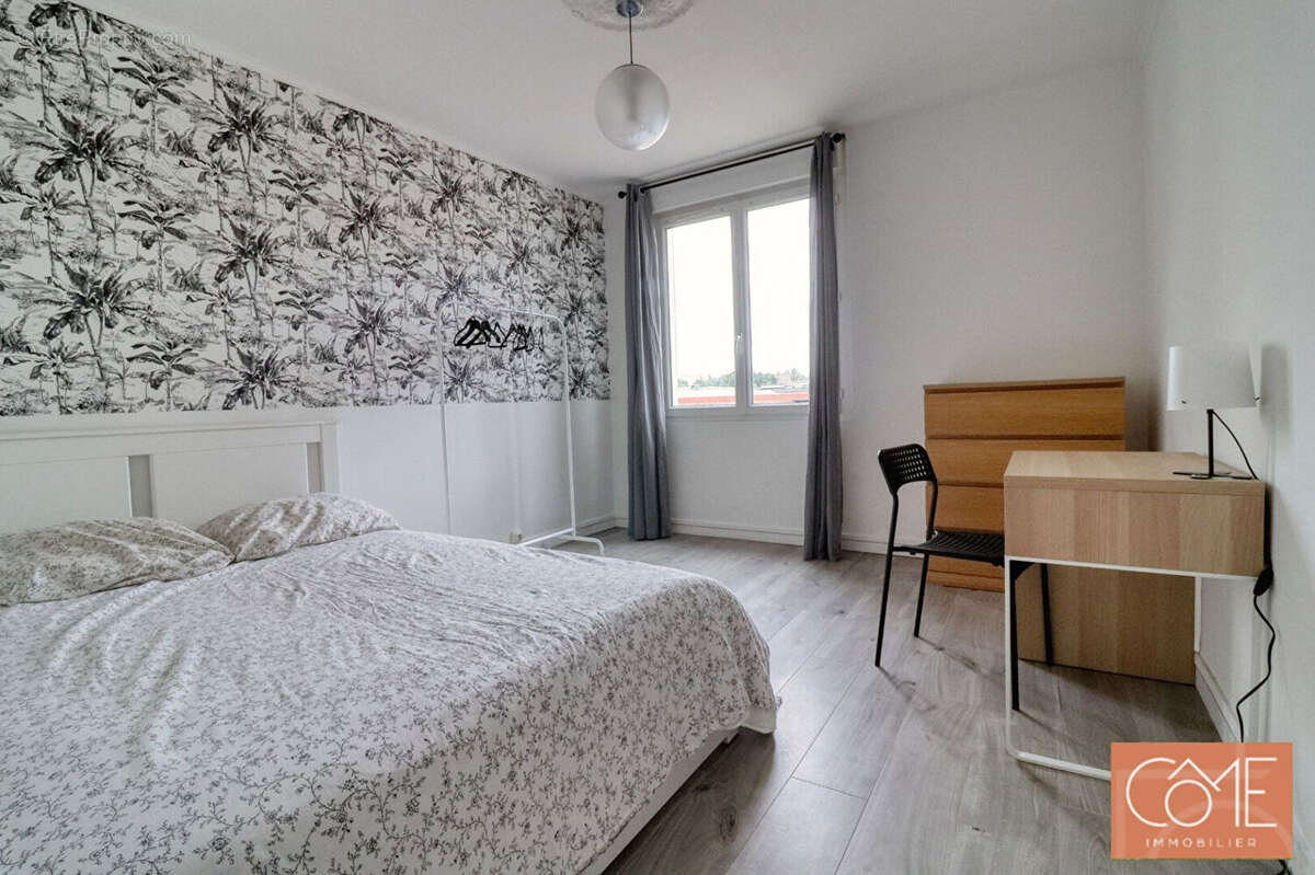 À vendre en exclusivité - 35000 rennes - quartier cleunay - appartement t3 - 4 chambres - 3ème étage - 66 m² - stationnement - c - photo 4