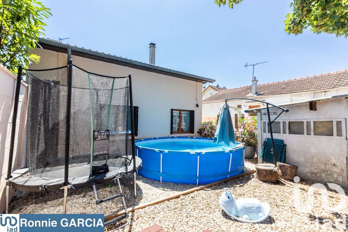 Photo 7 - Maison à VIRY-CHATILLON