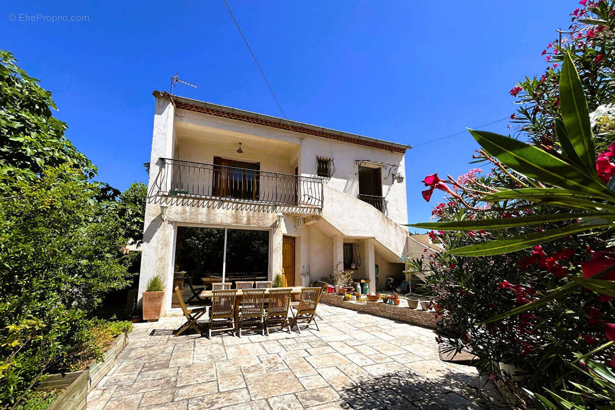 Photo 2 - Maison à LES PENNES-MIRABEAU