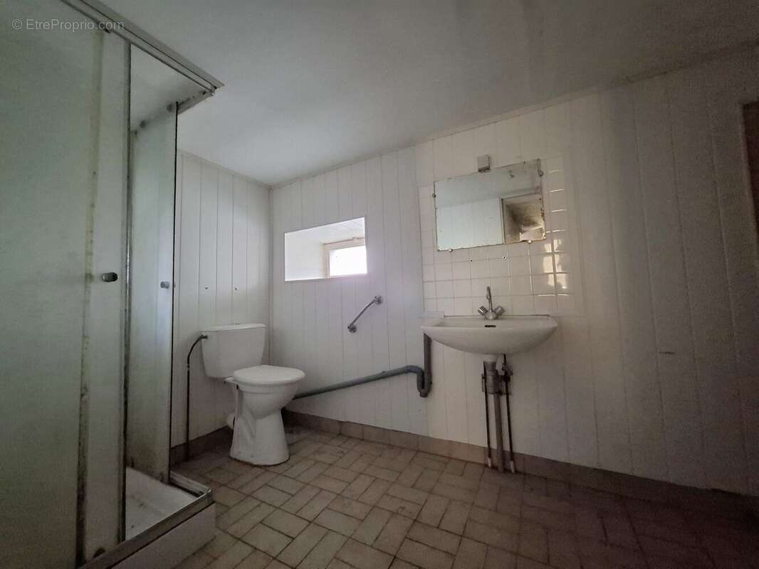 Maison à FRESNAY-SUR-SARTHE