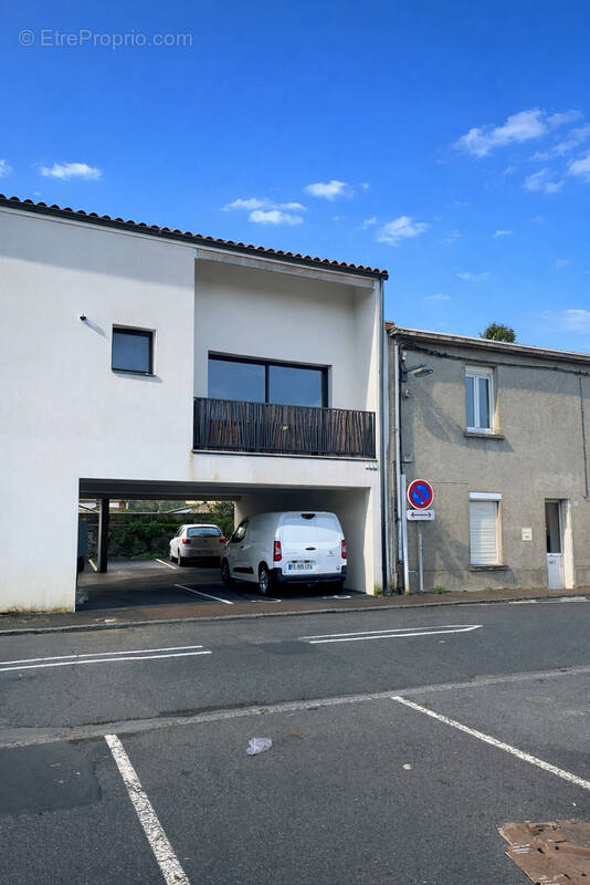 Appartement à LE LOROUX-BOTTEREAU