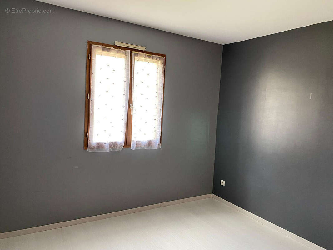 Maison à SAINT-BERAIN-SOUS-SANVIGNES