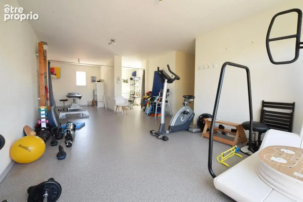 Local commercial Andilly 263 m² - 3 lots - plain pied - normes PMR - photo 4