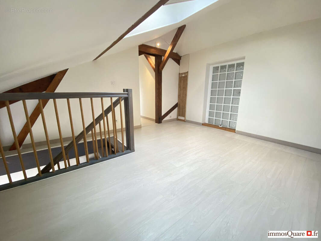 Appartement à LYON-8E