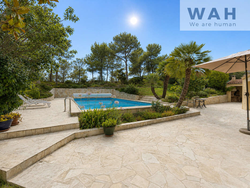 Vente villa 8 pieces a saint-clement-de-riviere - photo 2