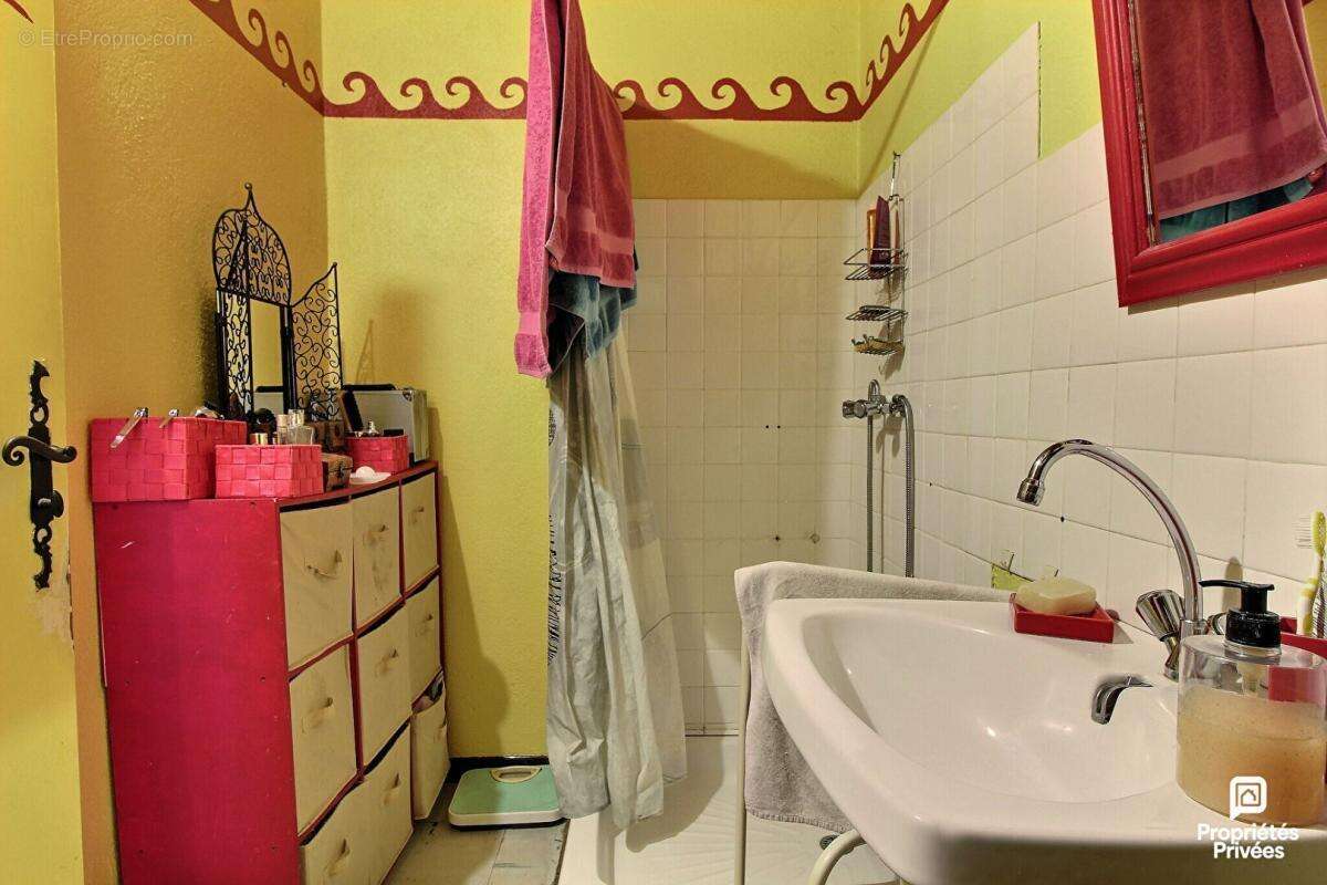 Appartement à JAUJAC