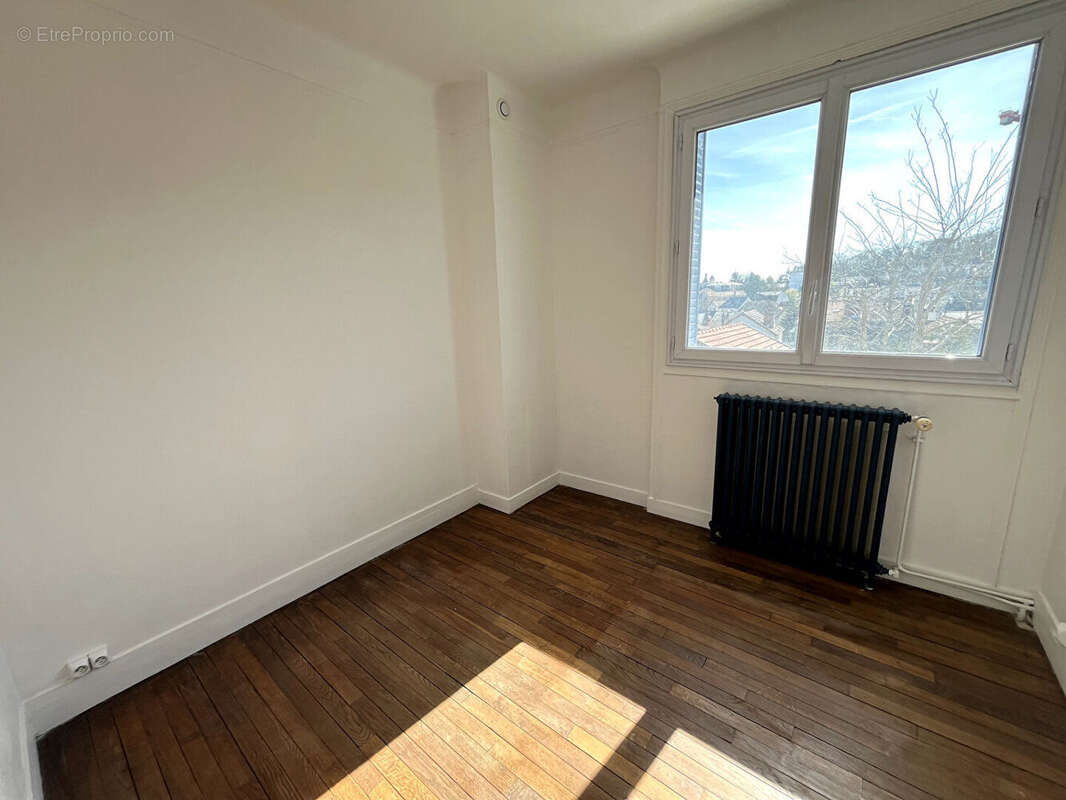 Maison à LE PLESSIS-ROBINSON