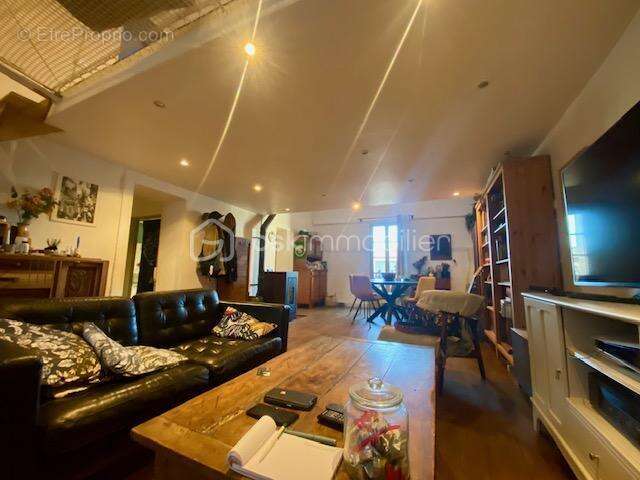 Appartement à CASTELNAU-LE-LEZ
