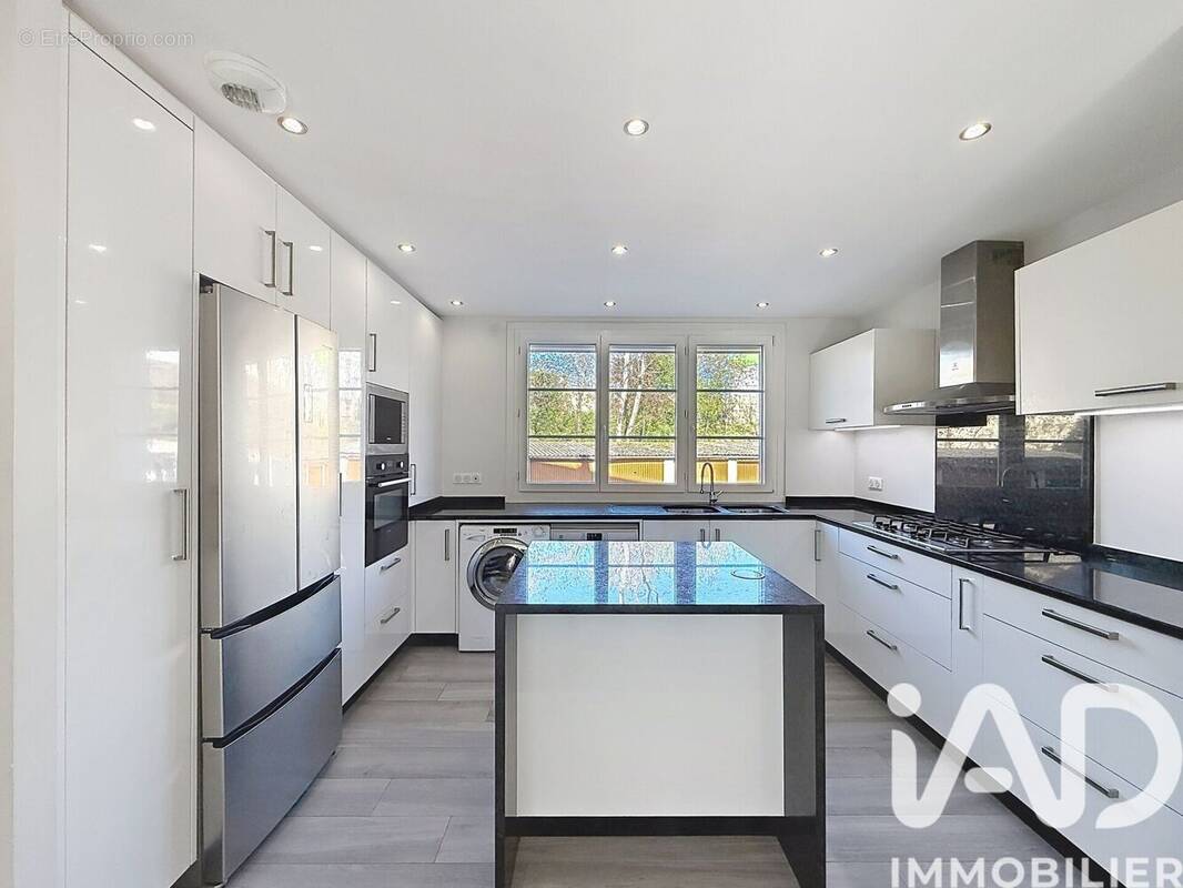 Photo 1 - Appartement à NANTERRE