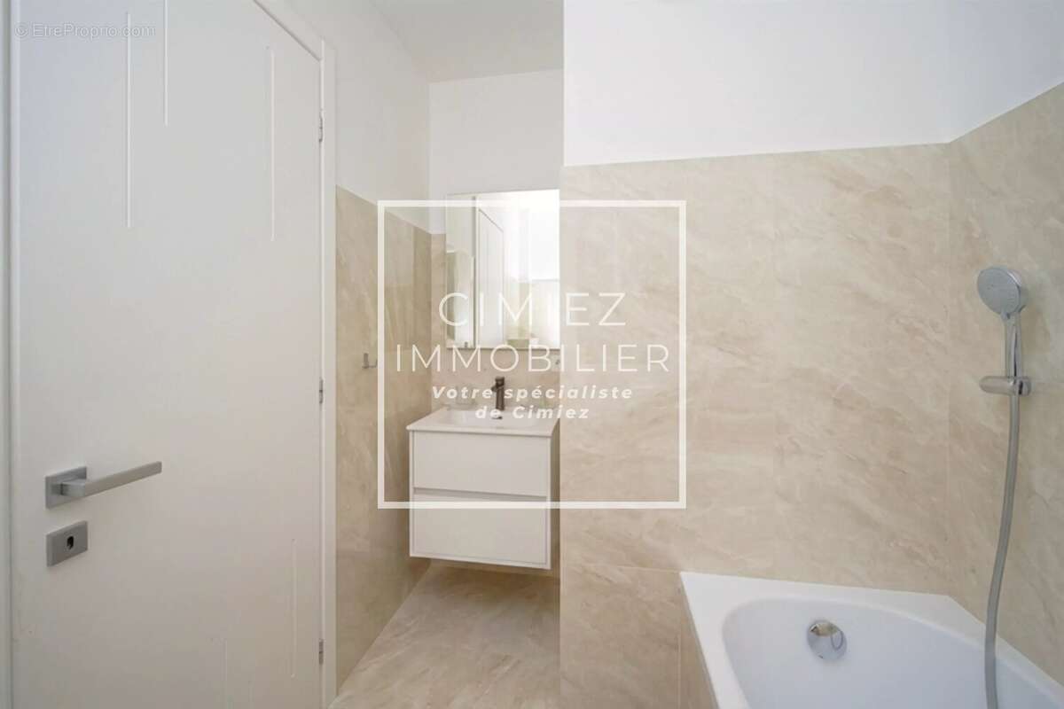 Appartement à NICE