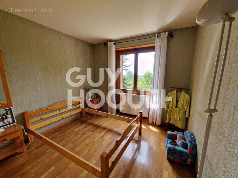 Maison à COURSON-LES-CARRIERES