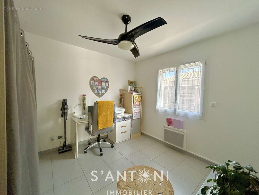 Maison à ESPONDEILHAN