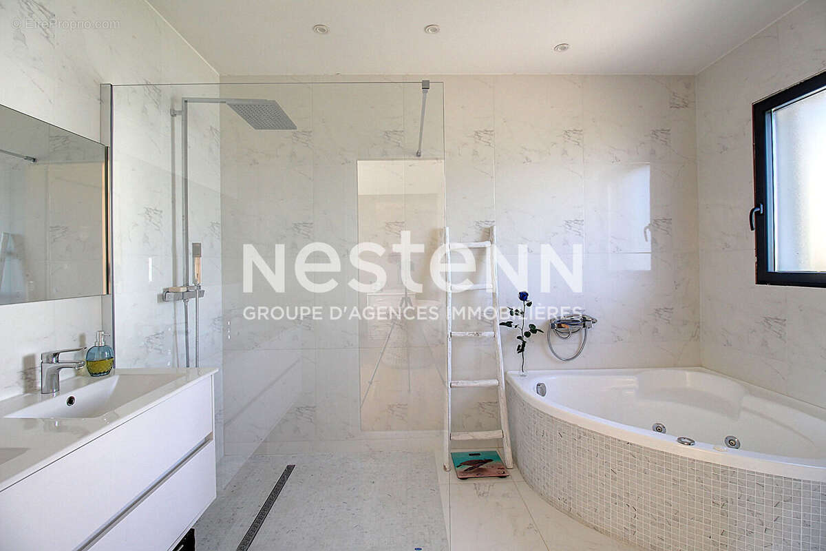 Maison à TRANS-EN-PROVENCE