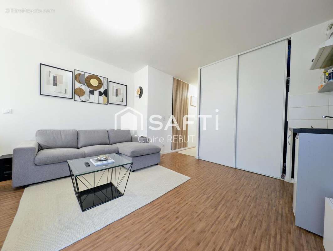 Photo 3 - Appartement à LIVRY-GARGAN