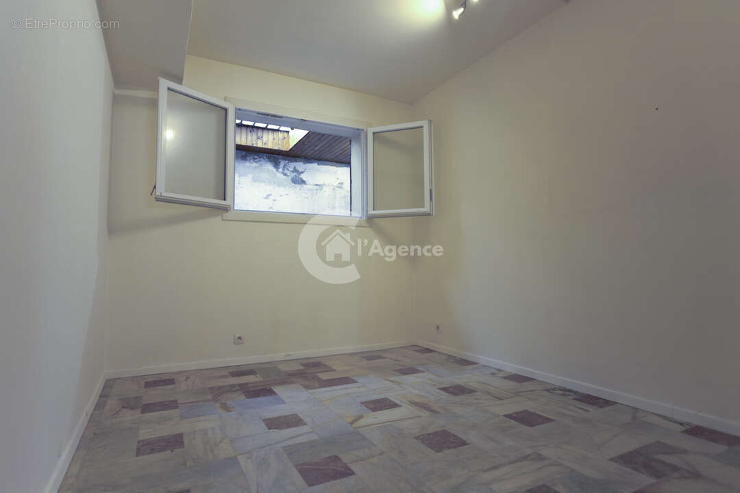 Appartement à MOUGINS