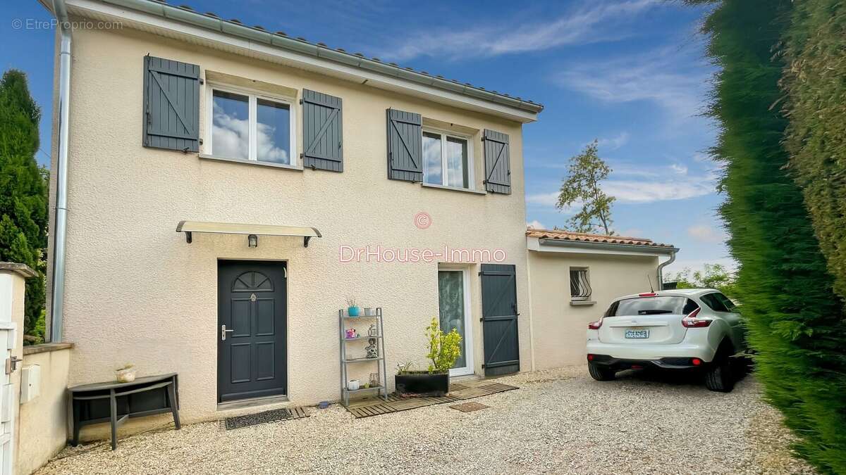 Maison à SAINTE-EUPHEMIE