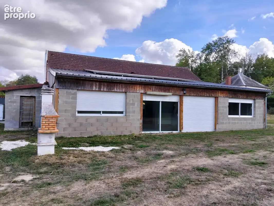 Pavillon plain-pied de 159 m2 habitables avec nombreuses dépendances - photo 3