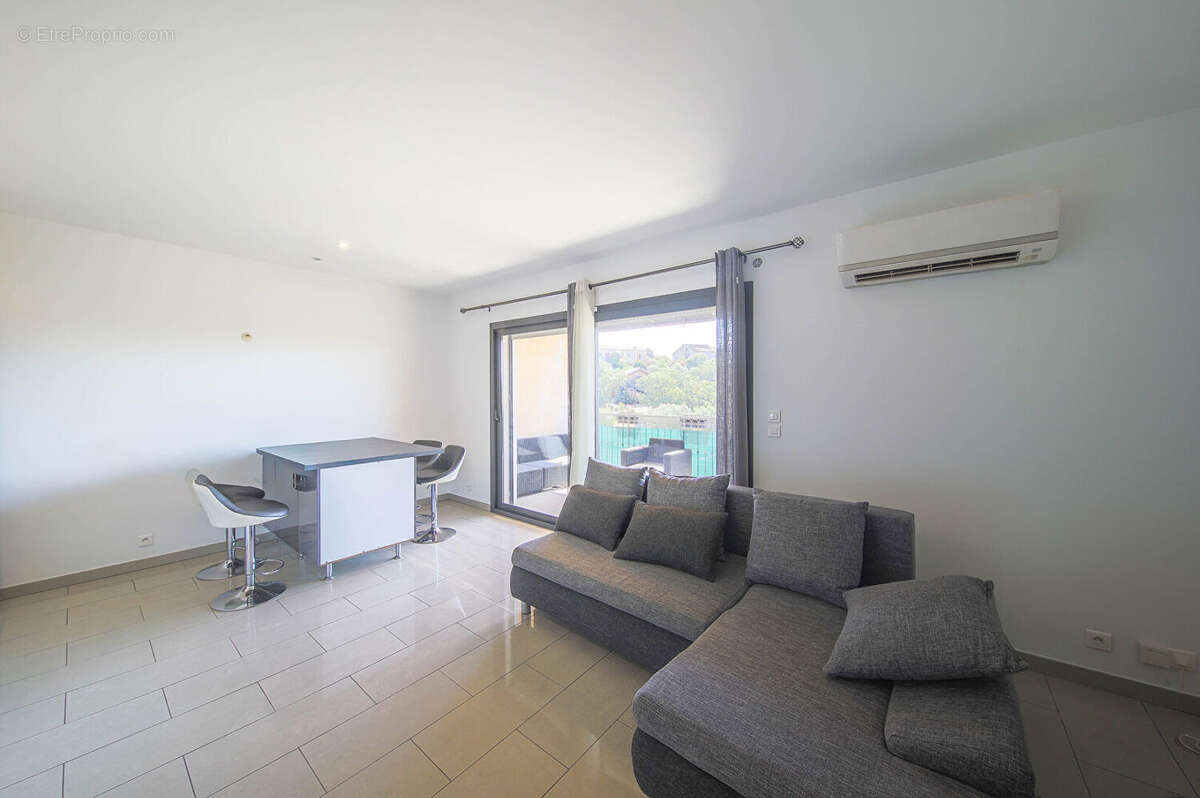 Appartement à PORTO-VECCHIO