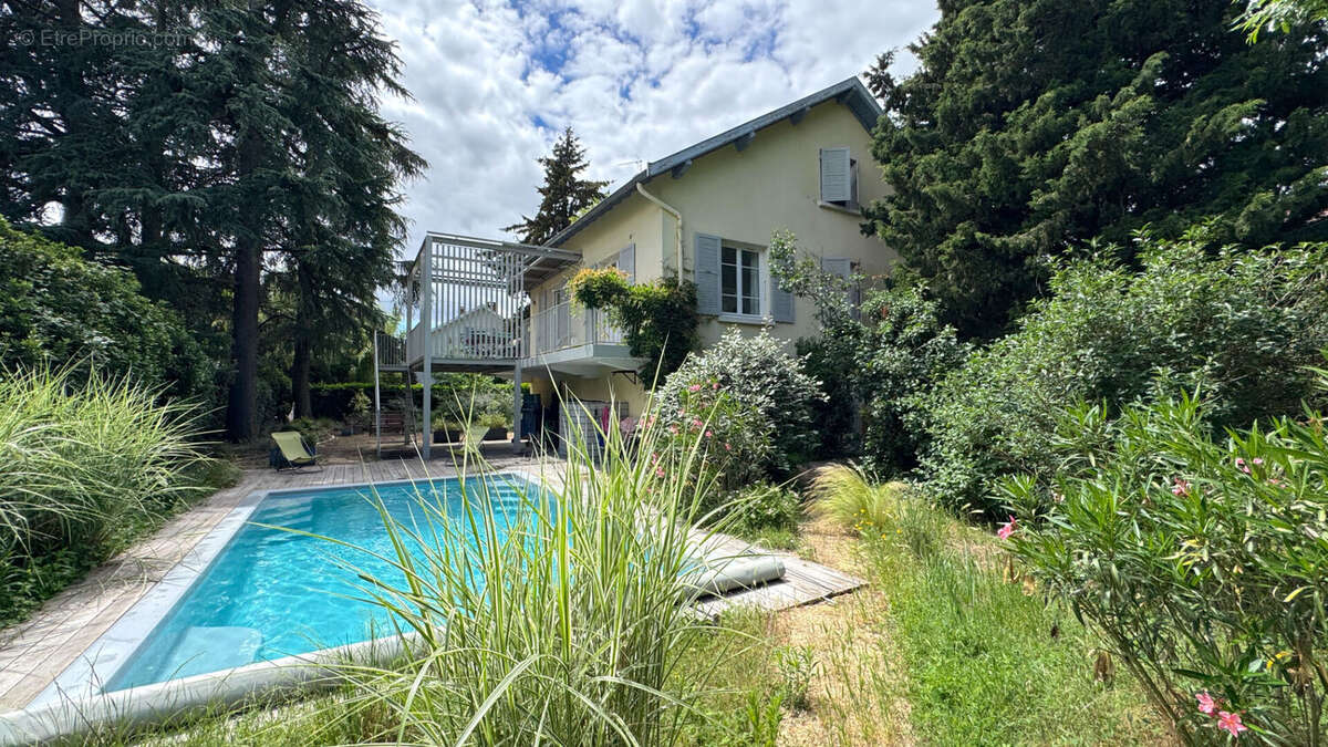 Maison Familiale - 5 Chambres - Piscine - Poss. Studio indépendant - photo 17