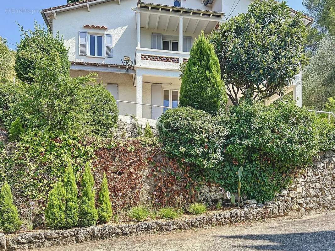 Maison à GRASSE