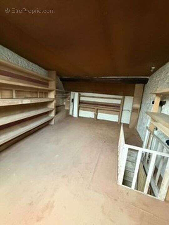 Maison à ORMOY-LA-RIVIERE