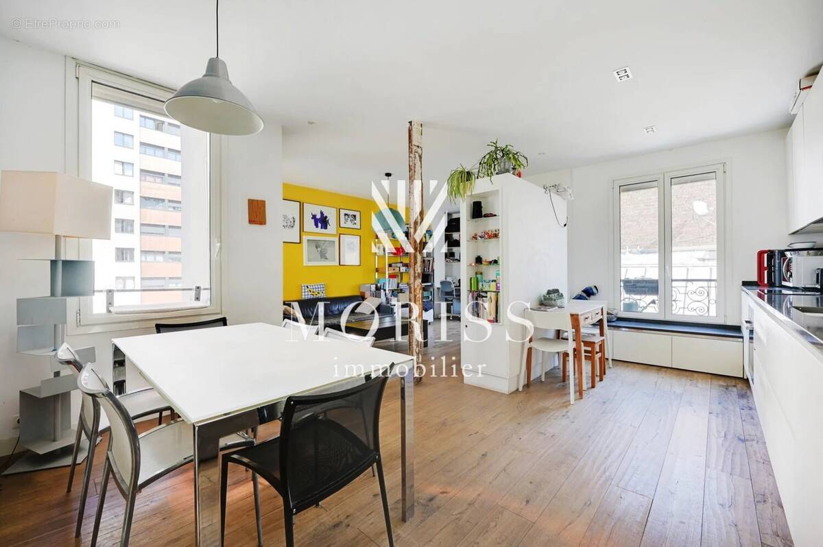 Appartement à PARIS-19E