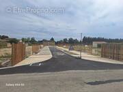 Terrain à JONQUIERES