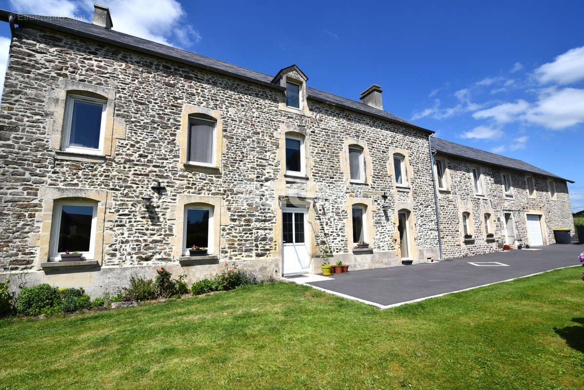 Maison à MONTAMY
