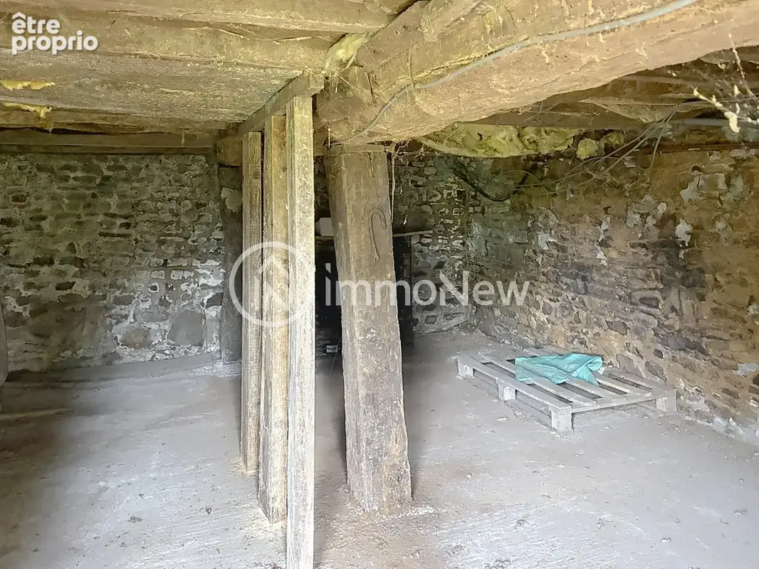Maison a renover 100 m2 sur terrain 3300 m2 au fond d un chemin - photo 12