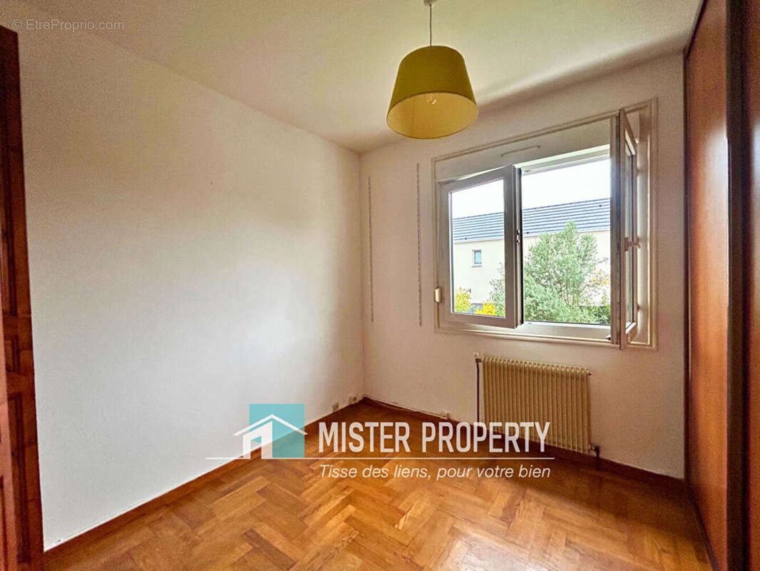 Maison à SARTROUVILLE